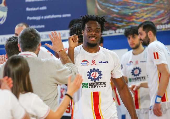 Sophony Assui basket