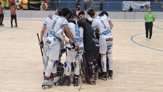 azzurra gruppo abbraccio