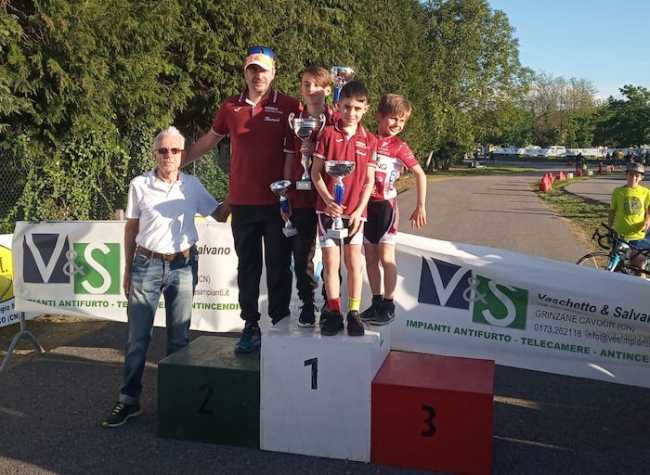 giovanissimi del pedale ossolano idroweld a Bra