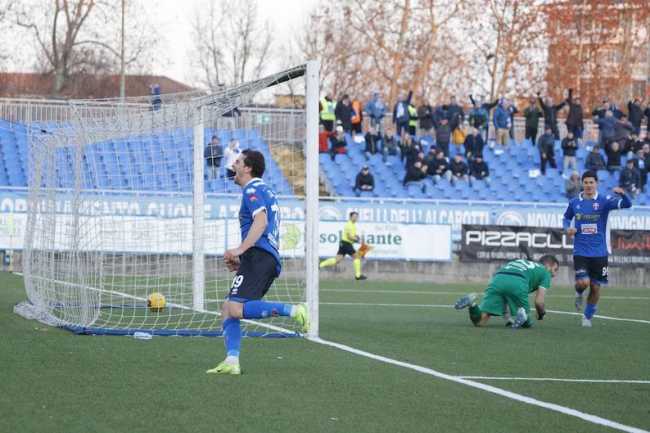 novara virtus verona foto