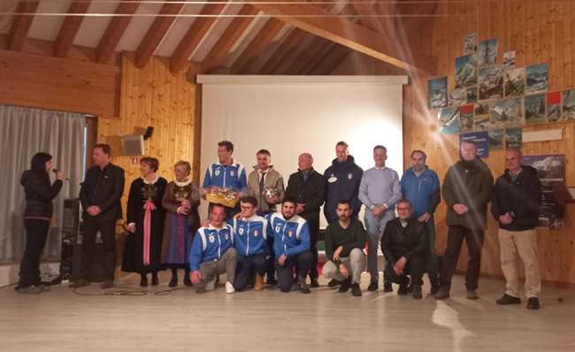 premiazioni calcio neve macugnaga