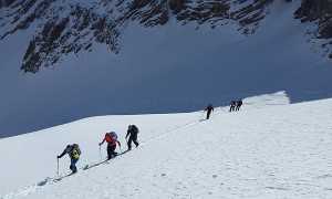 ski mountaineering 1375016 640