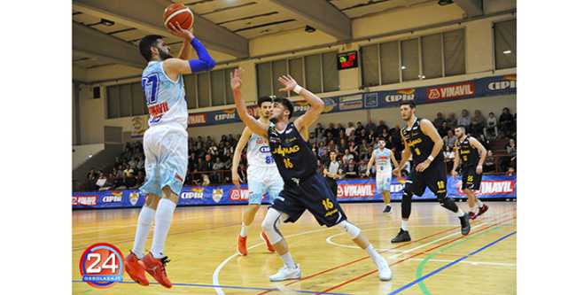 vinavil tiro da tre moncalieri basket 023 WMF1062