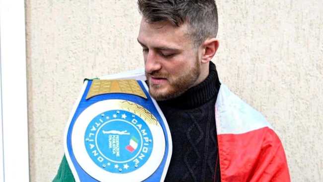 zucco titolo italiano