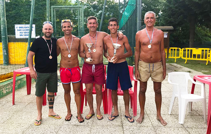 Termignone e Curcio i migliori al beach tennis nel torneo delle Piscine