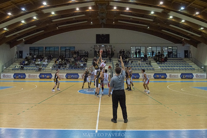 Varola rimane con Barberi Valsesia Basket