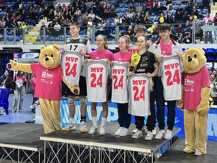 Il grande successo del Bear Wool Volley