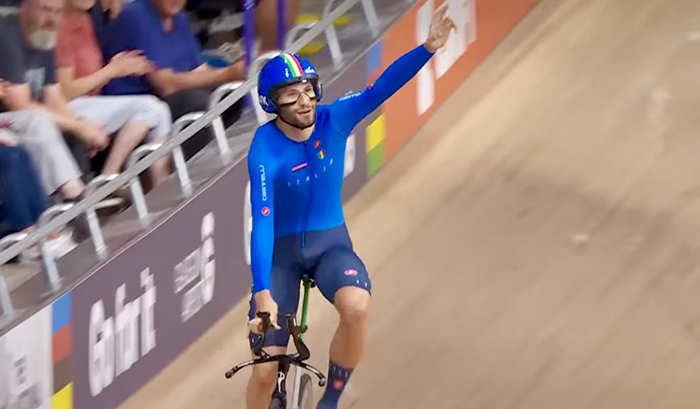  Filippo Ganna trascina l'Italia sul podio: bronzo per il quartetto azzurro