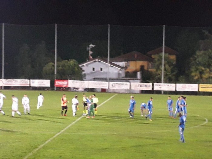 Stresa d'anticipo in casa della capolista